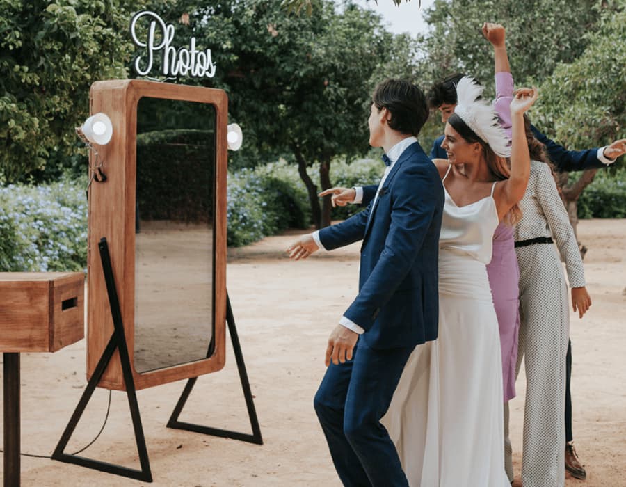 fotomaton espejo para bodas en madrid